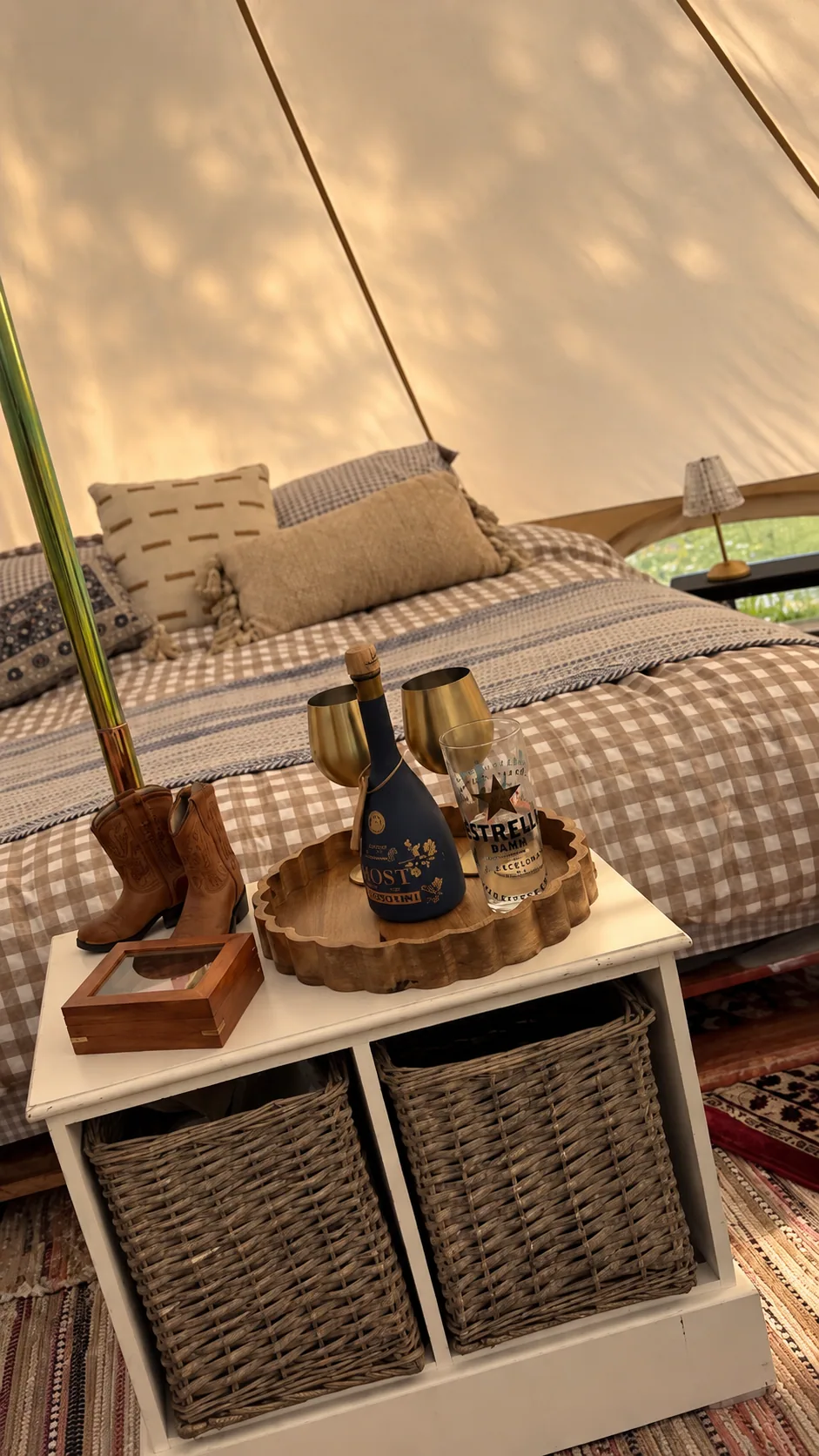 Wyoming king-size bed with western boots, drinks and rustic bedside storage